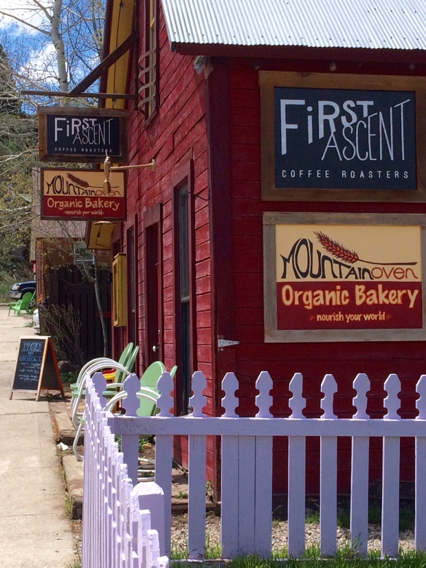 First Ascent Coffee Roasters in Crested Butte, Colorado| THE REAL LIFE | travel, fitness, running, food, foodie, restaurants, coffee, health eating