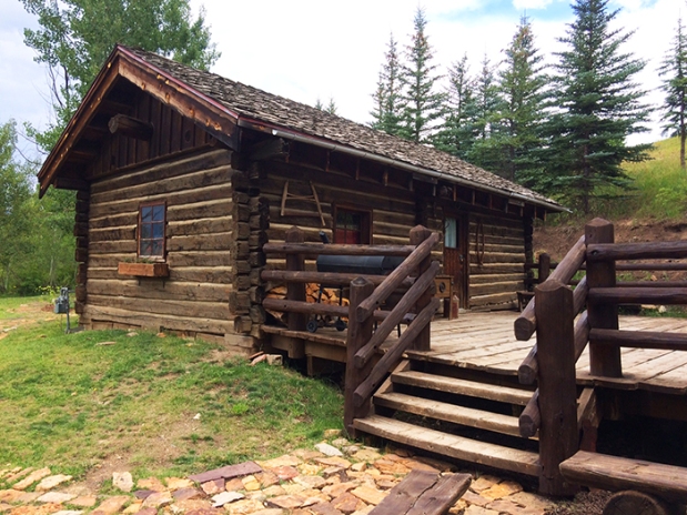Day 2 of our stay at The Ritz-Carlton, Bachelor Gulch: Anderson's Cabin | THE REAL LIFE Blog | fitness, food, travel, lifestyle, Colorado, Denver, home design